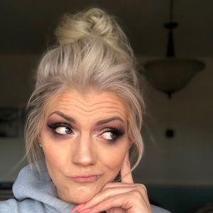 Meet your Posher, Stacey